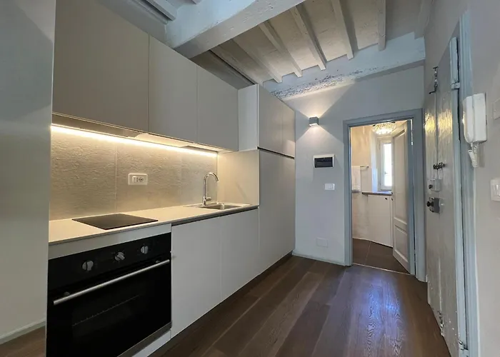 Guelfa 60 Apartment